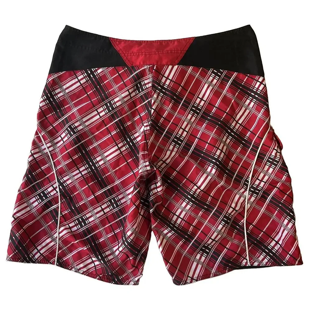 Hawaiian Tropic Men Shorts 36 Red Hawaiian Tropic Embroidery Swimwear Plaid 11”